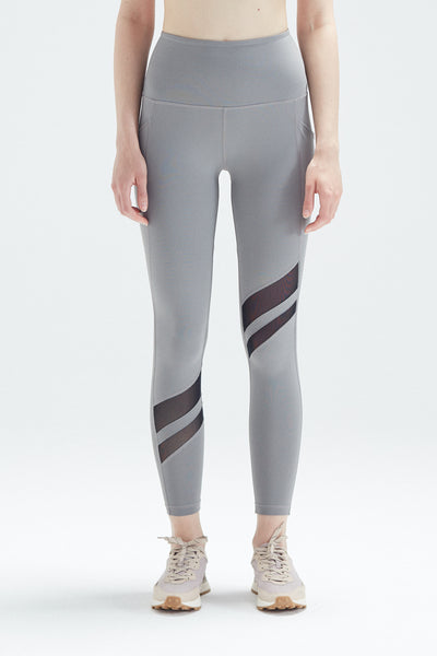 Power Contour Legging in Grey