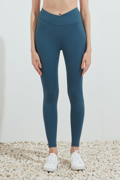 Purpose Legging in Storm